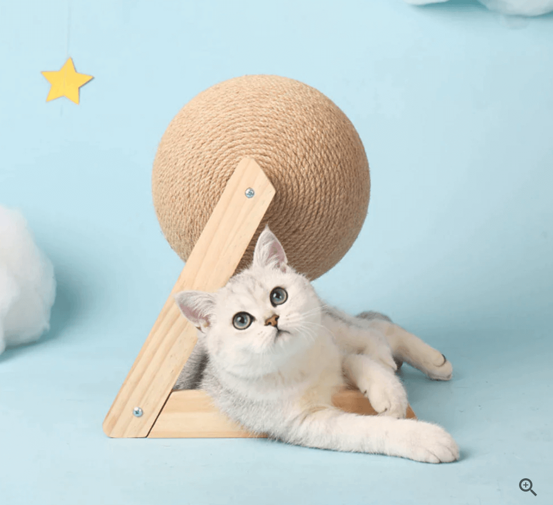 Katzenspielzeug Kratzbaum - Spielspaß &amp; Krallenpflege