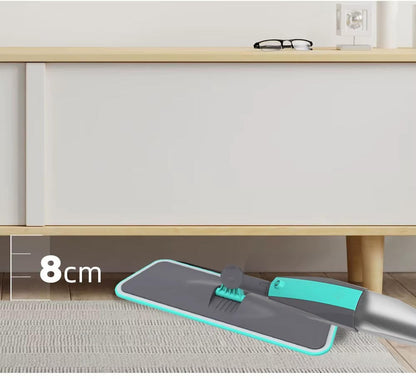 Spray Mop mit 360° Rotation, 300 ml Tank und Mikrofaserpads für alle Böden