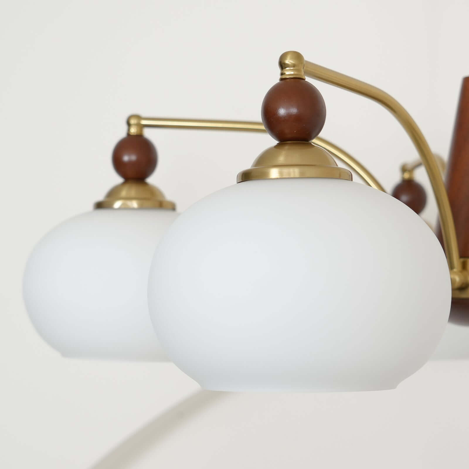 Retro Kronleuchter Holz &amp; Messing