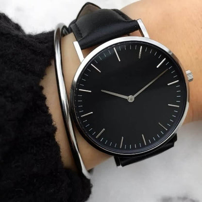Kristall-Armbanduhr: Elegante Damen Uhr mit präziser Anzeige