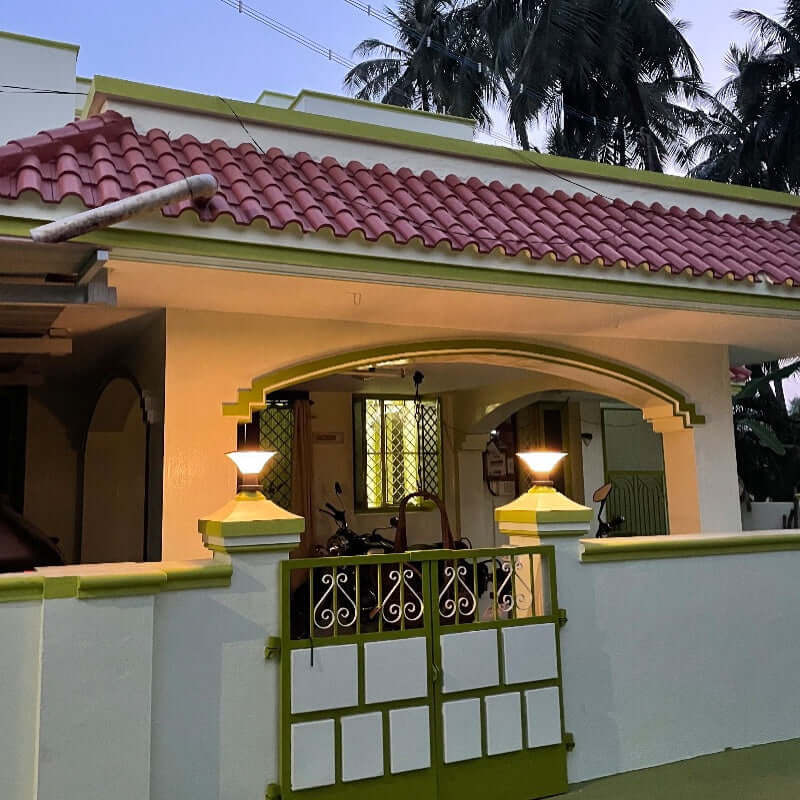 Wasserdichte Solar-Säulenleuchte mit 3 Farbmodi