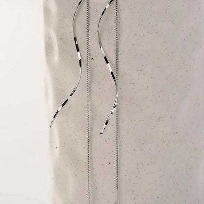 Elegante Welleneinfelder Ohrenringe - Modernes Design | Gold &amp; Silber