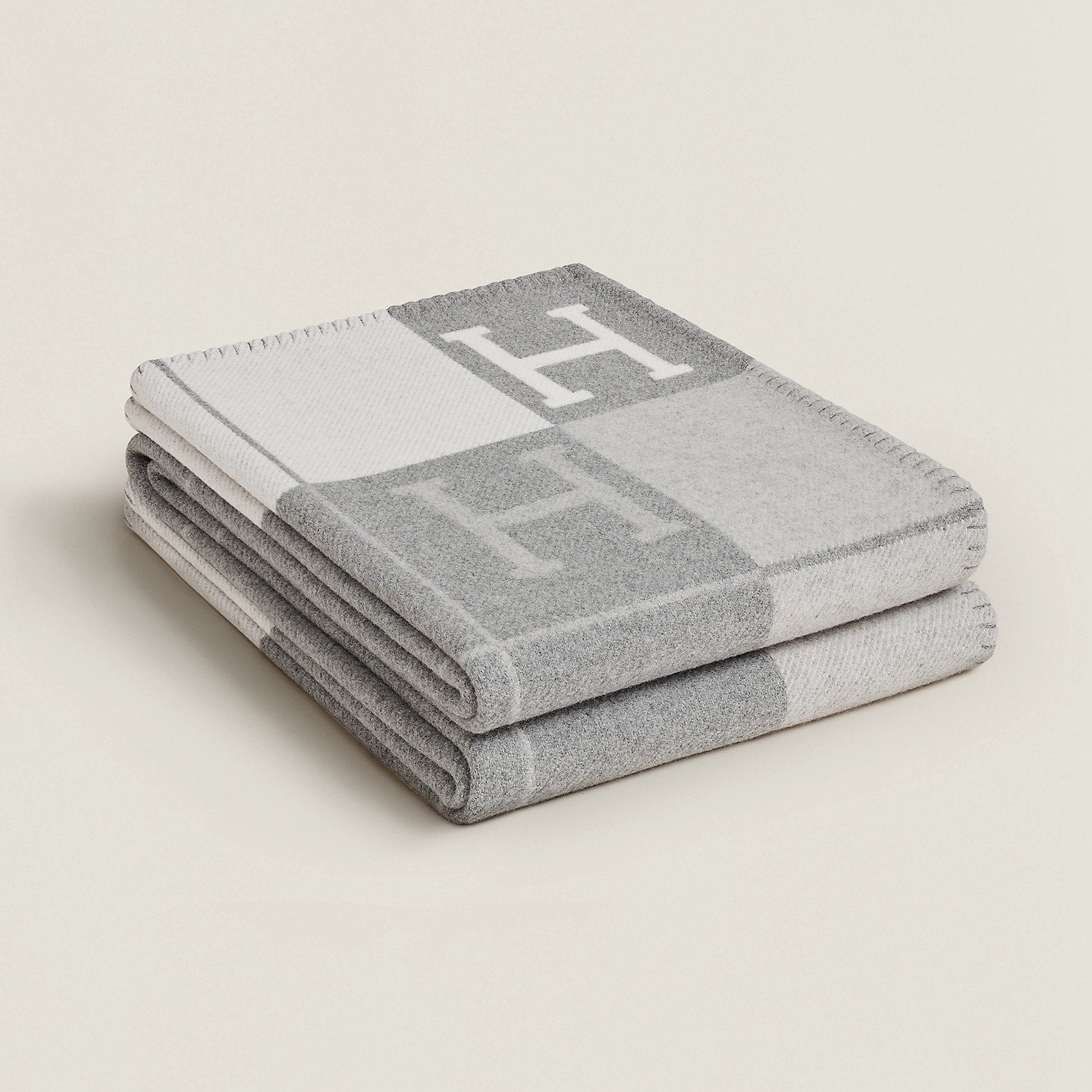 Zelara Decke Plaid Kaschmir und Wolle – Eleganz und Luxuskomfort