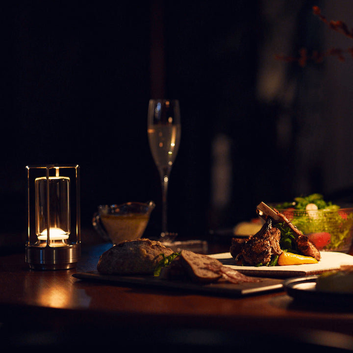 Kabellose LED Tischleuchte mit USB-Aufladung