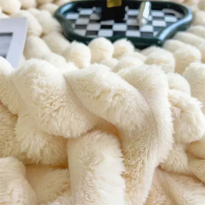 Kuschelweiche Plüsch-Maxi-Decke