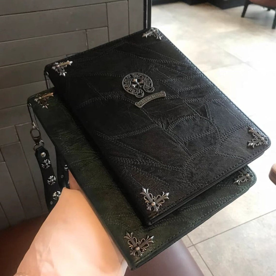 Chrome Hearts Leder-Pad-Hülle für Apple Pad