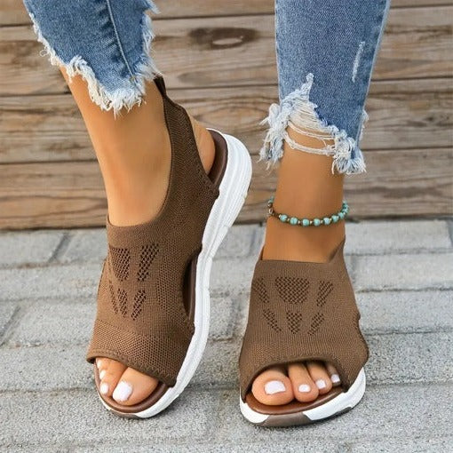 Schmerzlindernde Sportsandalen für Frauen