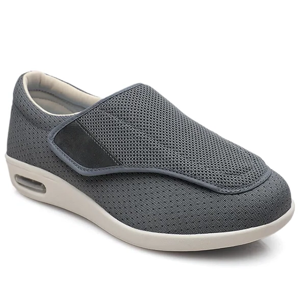 Breite Diabetikerschuhe für geschwollene Füße