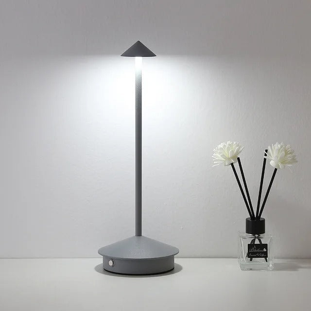Kabellose Spikelight – Wetterfeste, dimmbare LED-Beleuchtung