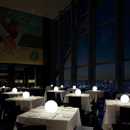 LED Kugelleuchte - Kabellos - Wetterfest | 16 Farben