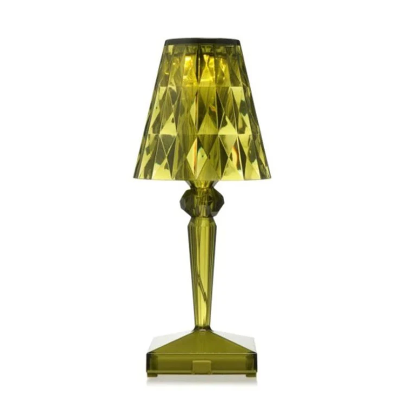 Kristall-Tischlampe - Luxuriöse Beleuchtung | CrystalLuxe