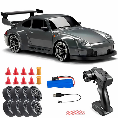 Retro Drift Master RC Auto 4WD, LED-Licht, Drift- und Rennmodus, Stoßfestes PVC