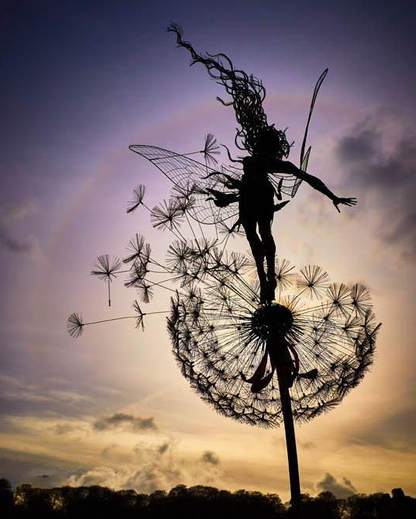 Perfekte Wunderland Garten Dekoration - Die frechen Geister tanzen