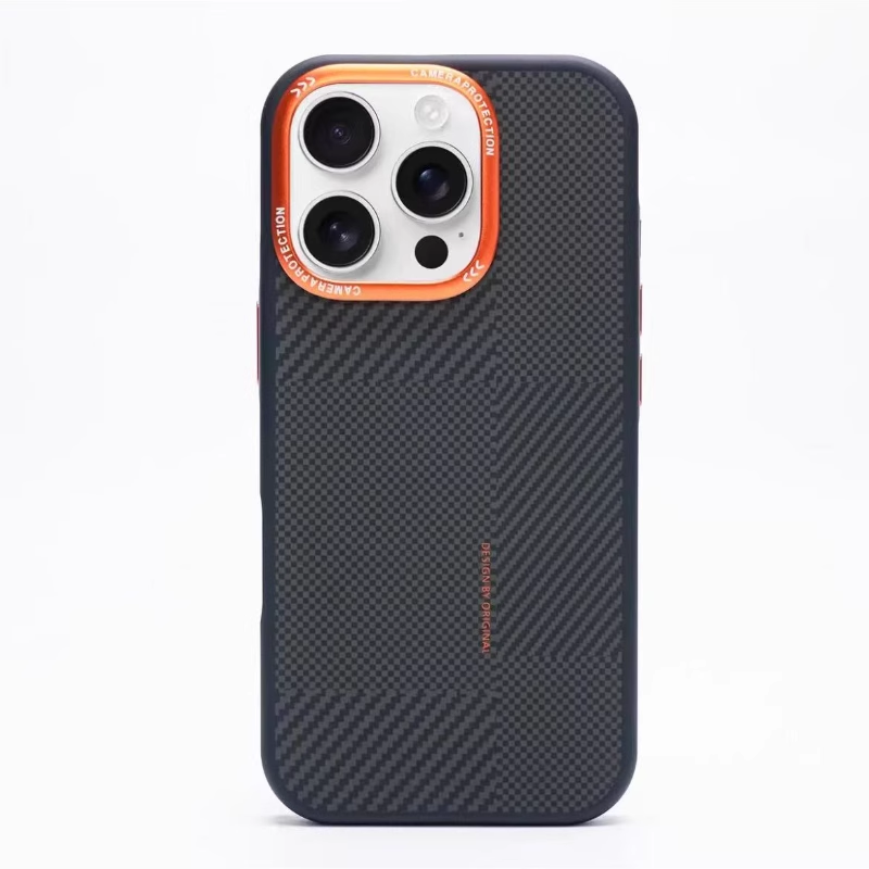 CoreEdge BlackGold Carbon Case – Magnetisch bereit &amp; Linsenschutz