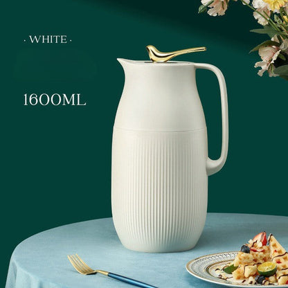 Heißer Riese Minimalistische Isolierte Thermoskanne
