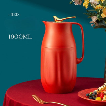 Heißer Riese Minimalistische Isolierte Thermoskanne