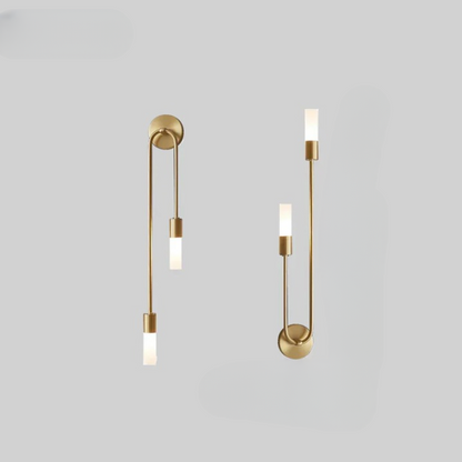 Moderne LED-Wandleuchte mit warmem Licht