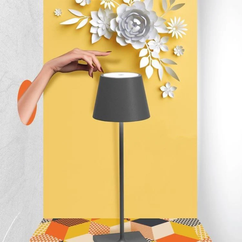 Touch-sensitive LED-Tischlampe - Kabellos | Stilvolles Design