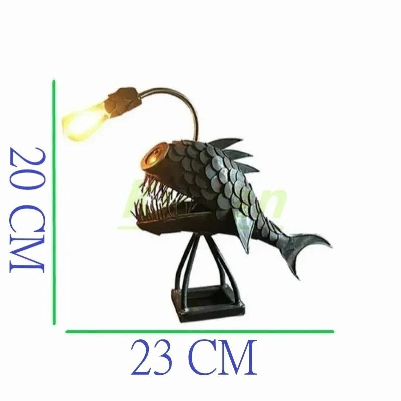 Steampunk Anglerfischlampe – Coole &amp; Ungewöhnliche Stehlampe für Ihr Zuhause
