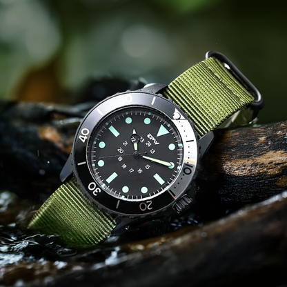 Wasserdichte Herren-Taucheruhr - Militärdesign &amp; Präzision